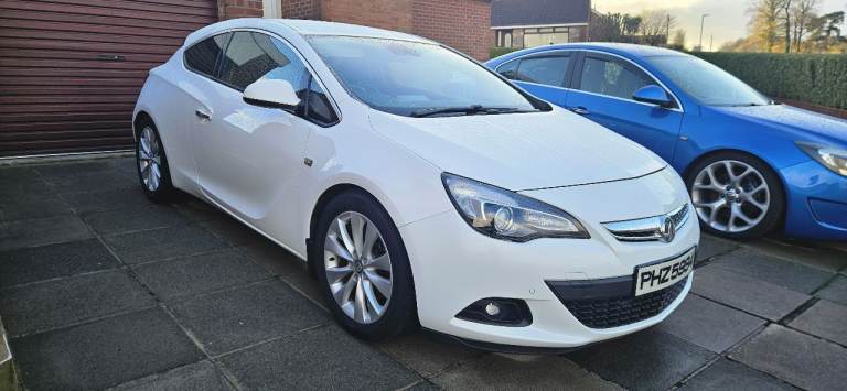 Vauxhall, ASTRA GTC, Hatchback, 2012, Other, 1956 (cc), 3 doors