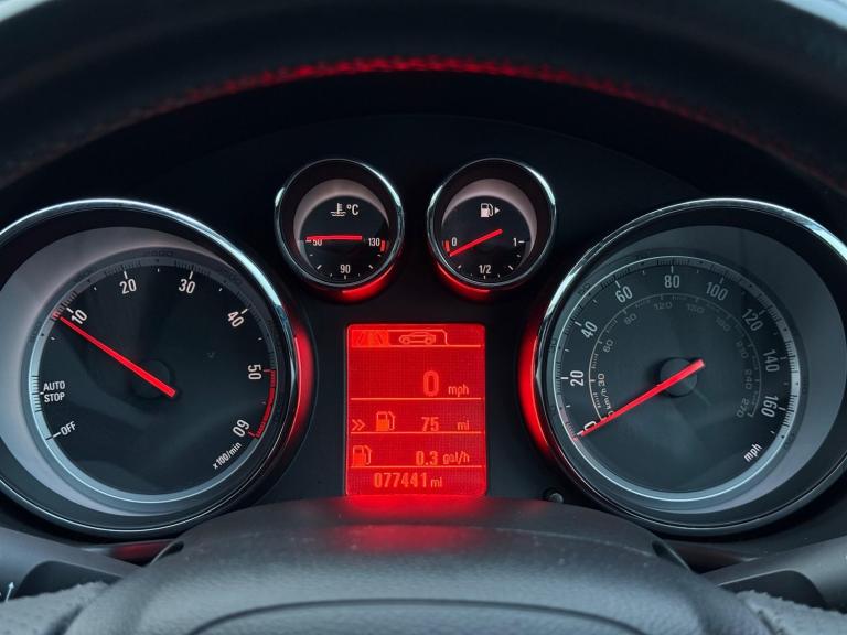 2012 Vauxhall Insignia 2.0 CDTi [160] ecoFLEX SRi 5dr [Start Stop] ESTATE DIESEL Manual