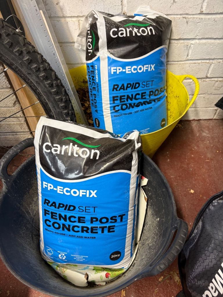 Rapid set fence post concrete 2 x 20kg bags sealed bags