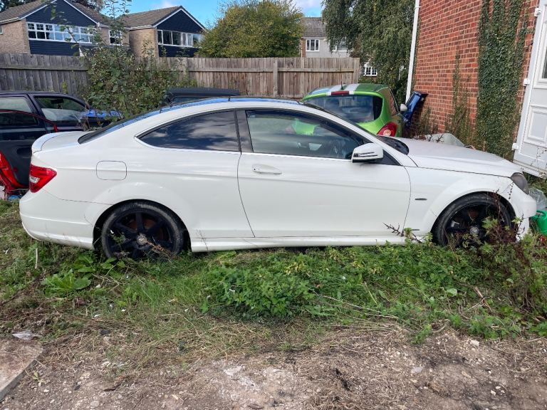Mercedes-Benz, C CLASS, Coupe, 2011, Semi-Auto, 2143 (cc), 2 doors