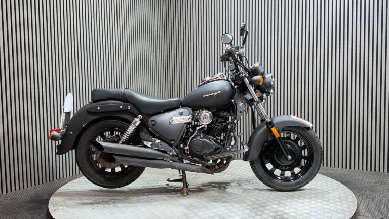 Keeway Superlight [Phone number removed]K PROJECT BIKE SPARES OR REPAIR 125CC CRUISER BIKE