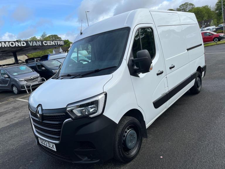 2022 Renault Master MM35dCi 135 Business Medium Roof Van PANEL VAN DIESEL Manual