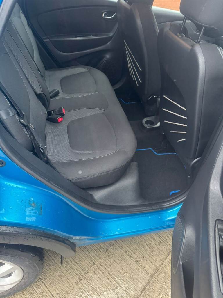 Renault, CAPTUR, Hatchback, 2016, Manual, 898 (cc), 5 doors