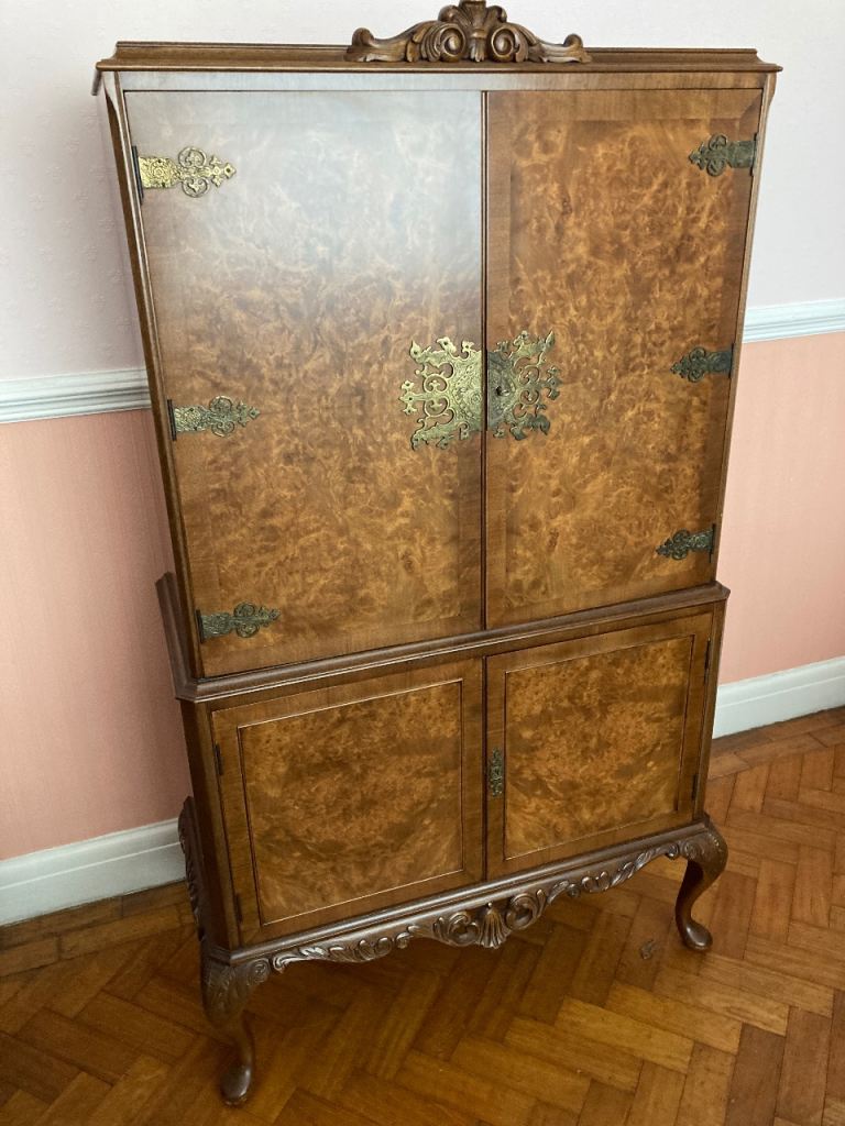 Walnut Drinks Cabinet 