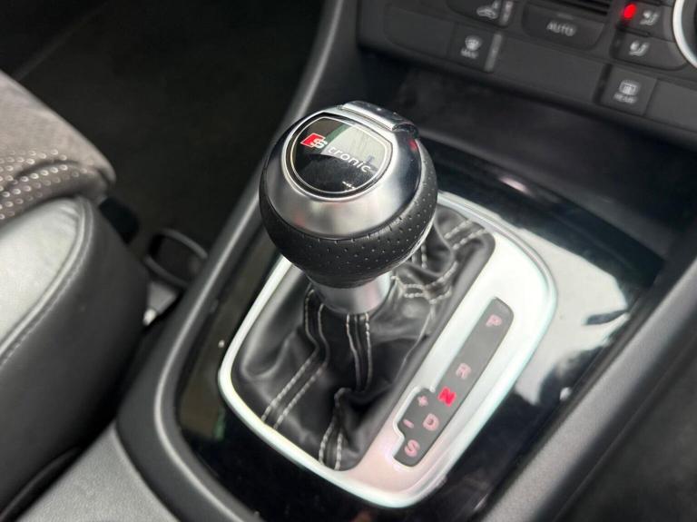 AUDI Q3 1.4 TFSI CoD Black Edition S Tronic Euro 6 (s/s) 5dr 2018