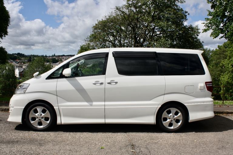 2006 TOYOTA ALPHARD 2.4 PETROL AUTO ULEZ FRESHLY IMPORTED BRAND NEW 2 BERTH CAMPER CONVERSION
