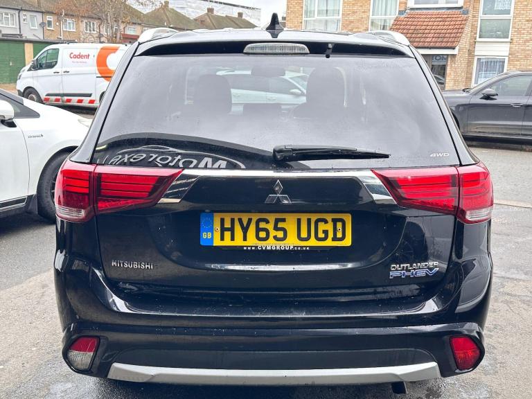 2015 Mitsubishi Outlander 2.0h 12kWh GX4h CVT 4WD Euro 6 (s/s) 5dr ESTATE Petrol/Electric Hybrid ...