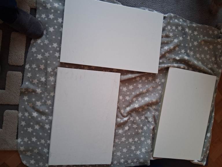 Bullnose Window boards 25mm thickness x 400mm deep x 3 but will split ( 59.5cm, 64cm, 64.5cm)
