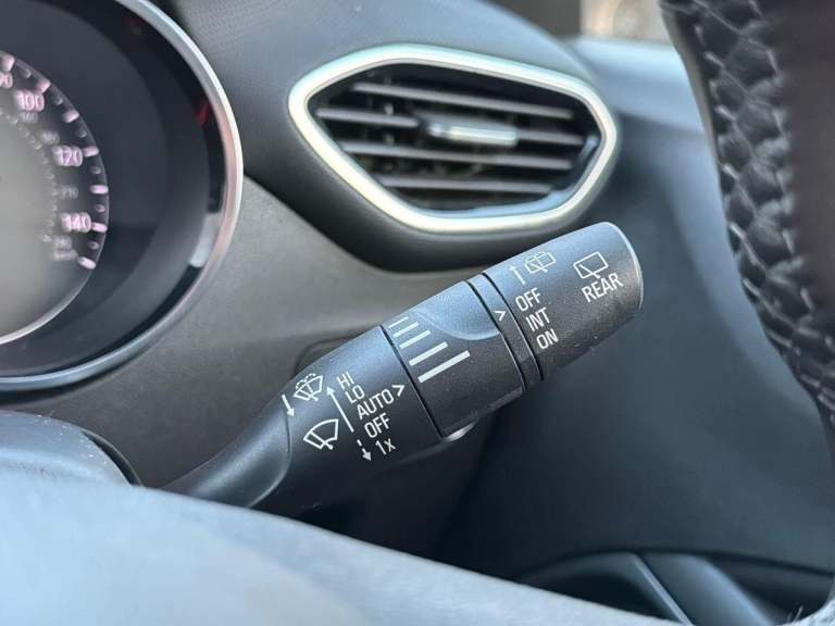 2022 Vauxhall Crossland Ultimate Turbo HATCHBACK Petrol Manual