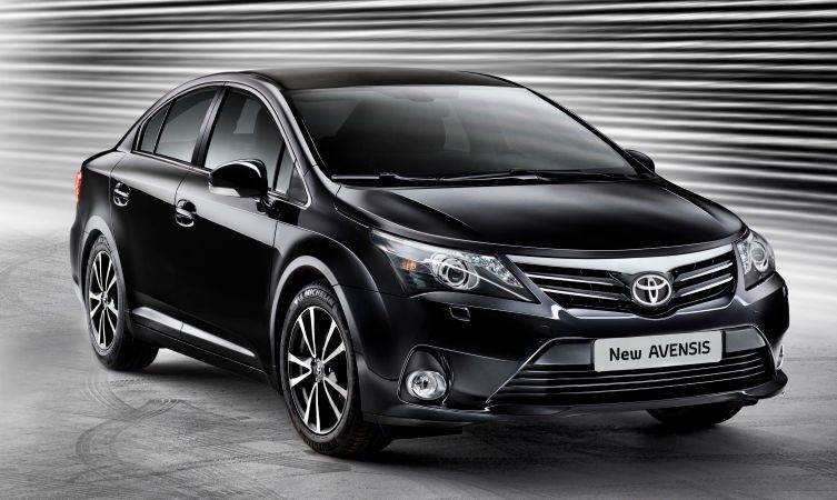 Toyota, AVENSIS, Saloon, 2015, Manual, 1998 (cc), 4 doors