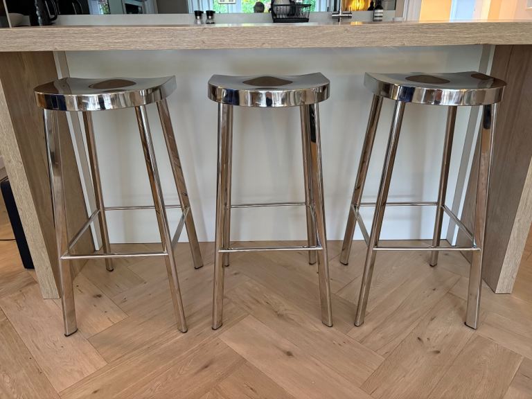 3 Stunning Premium Shiny Steel Kitchen Stools - Great Condition
