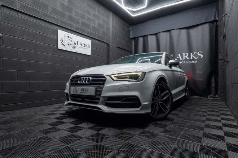 2015 Audi S3 2.0 TFSI S Tronic quattro Euro 6 (s/s) 4dr SALOON Petrol Automatic