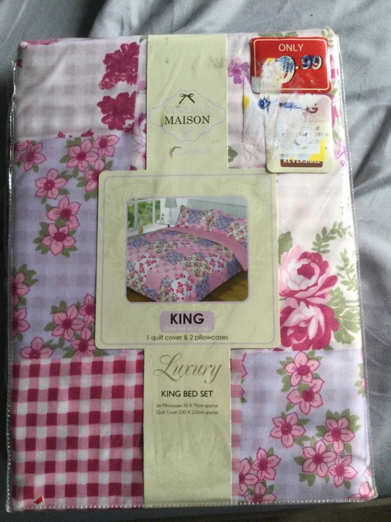 Maison King Size Luxury Bed Set - New, Floral & Gingham