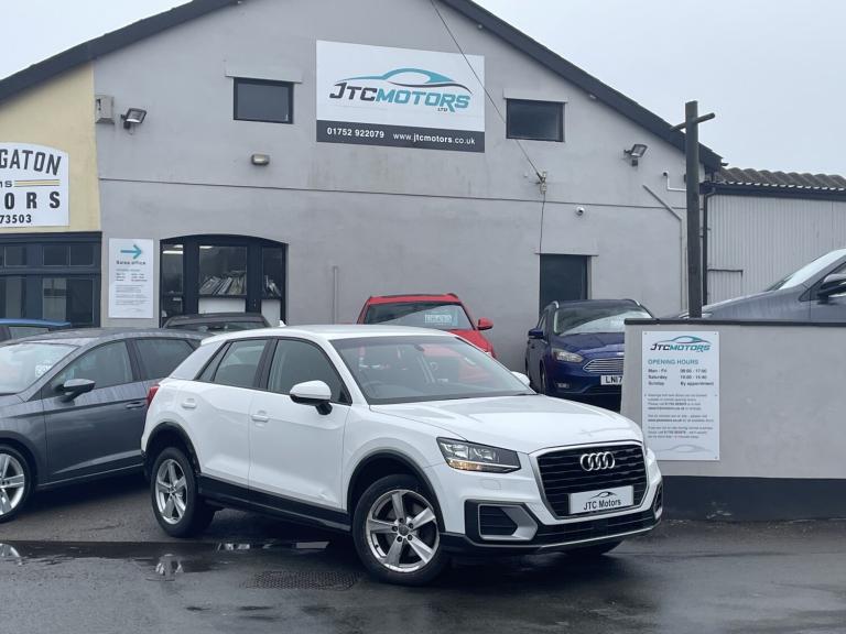 AUDI Q2 1.4 TFSI Sport 5dr Man, petrol, white + great history 2017