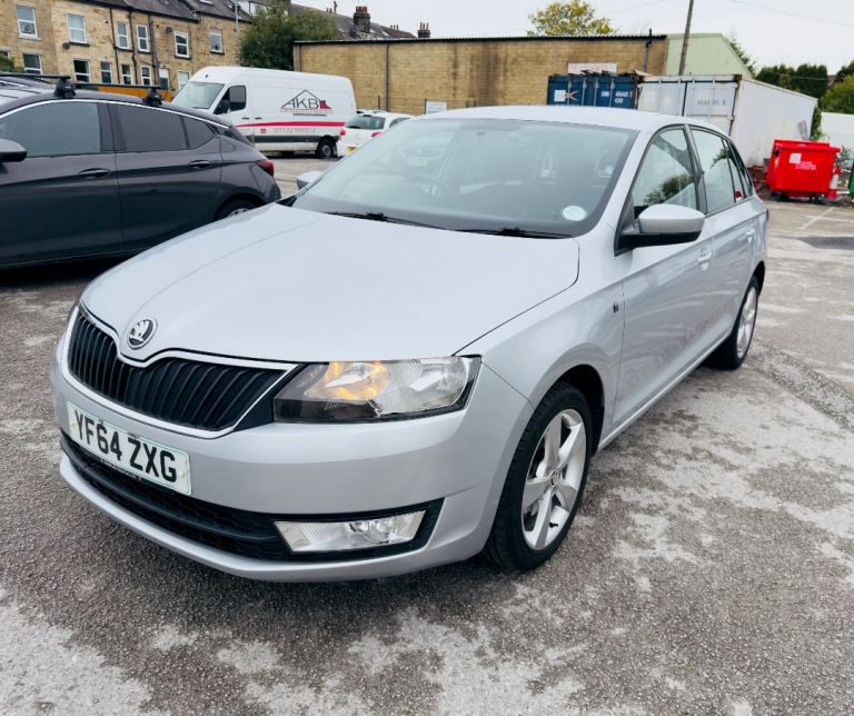 Skoda, RAPID SPACEBACK, Hatchback, 2014, Manual, 1598 (cc), 5 doors