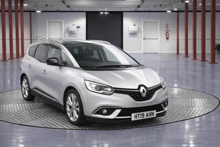 2019 Renault Grand Scenic 1.3 TCE 140 Iconic 5dr MPV PETROL Manual