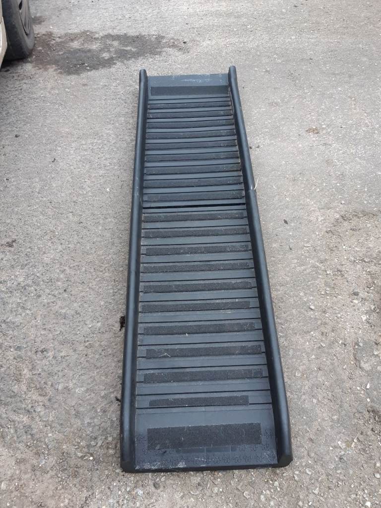 PET DOG FOLDING RAMP