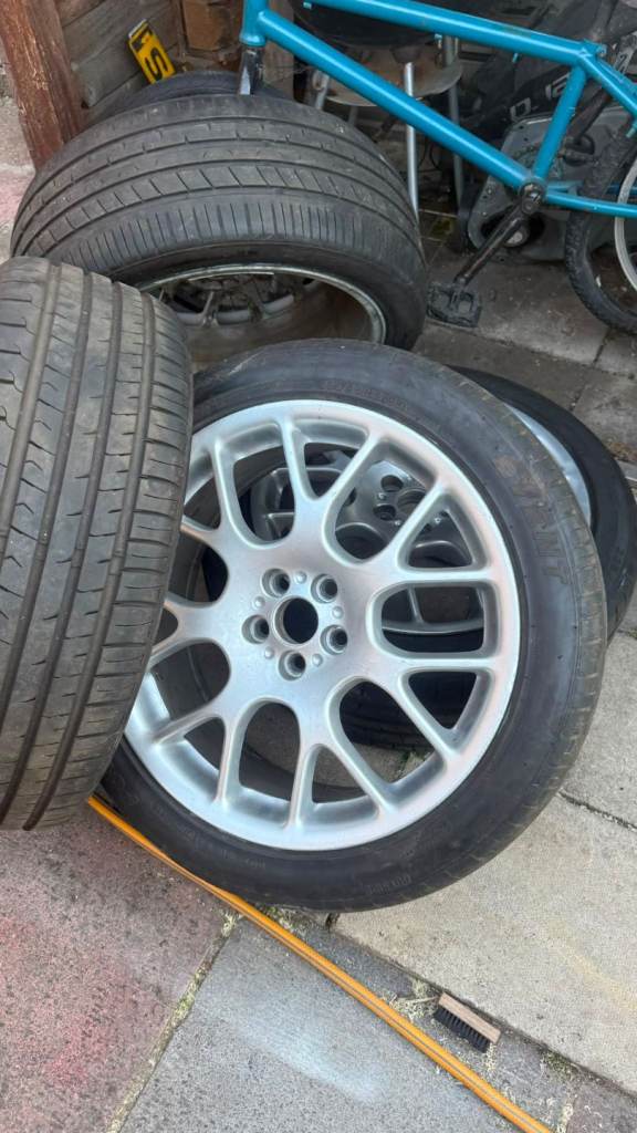 Alloy wheels 5x100