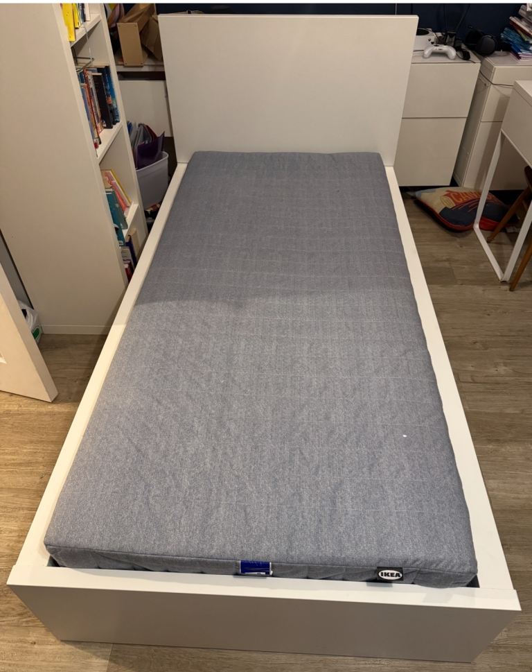 image for IKEA Malm Single bed in very good condition in white 