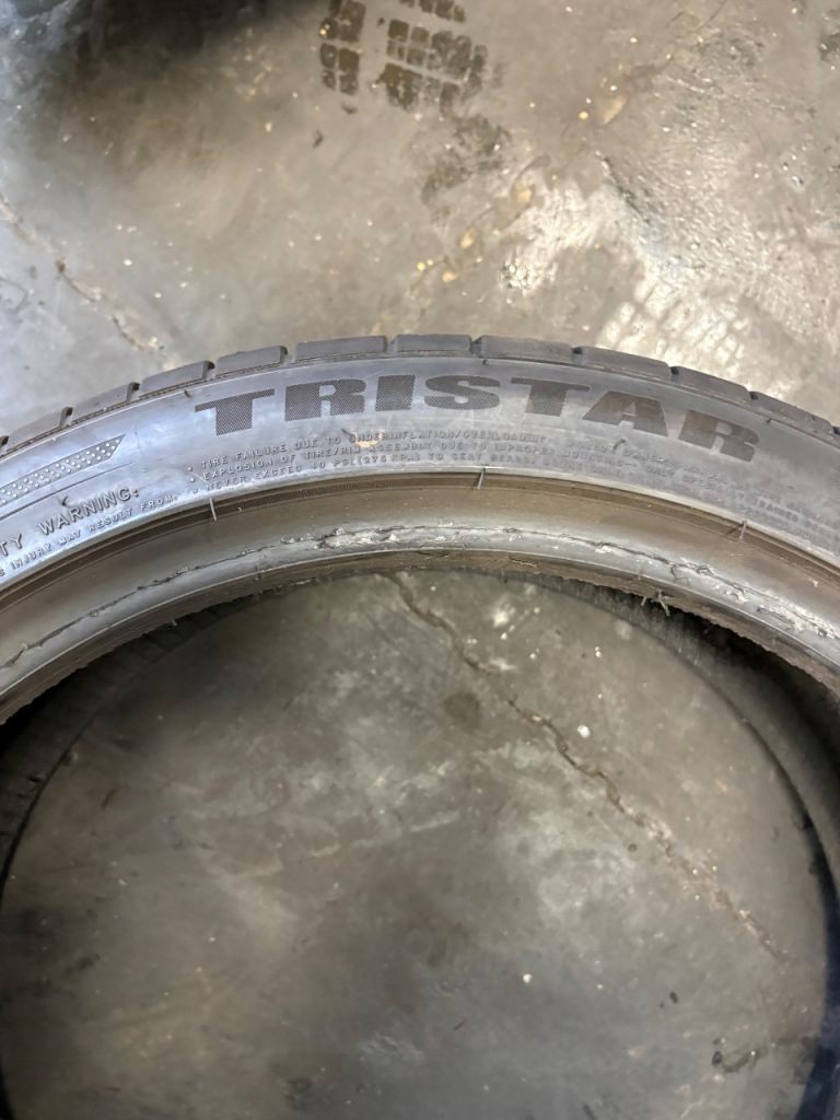 215/40/18 89Y  Extra Load Part Worn Tristar Tyre