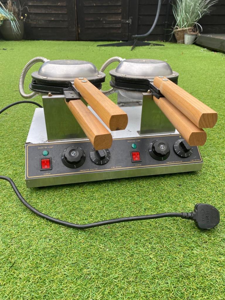 Commercial bubble waffle machine - used once - originally £500