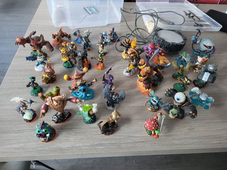 Skylanders bundle
