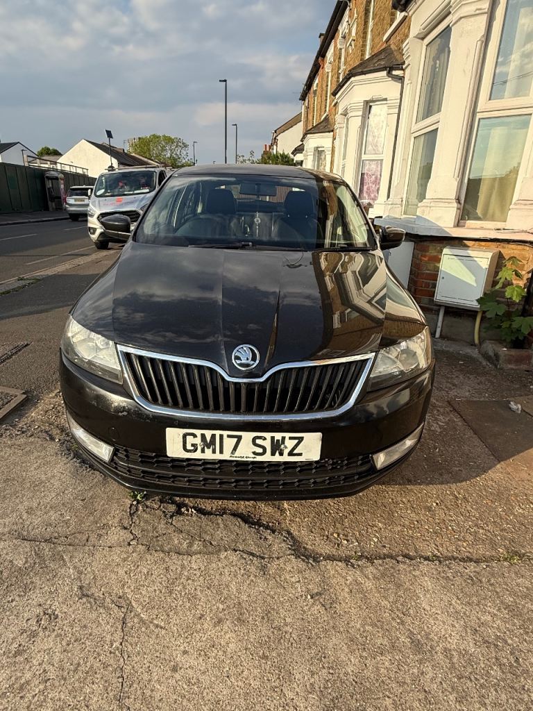 Skoda, RAPID, Hatchback, 2017, Semi-Auto, 1395 (cc), 5 doors