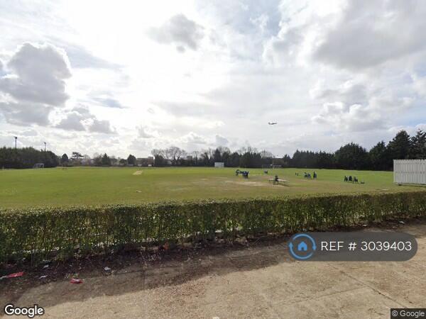 3 bedroom flat in Osterley Court, Osterley, TW7 (3 bed) (#3039403)