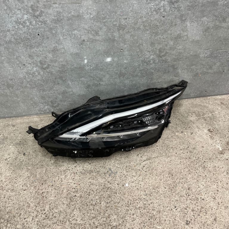 Nissan Qashqai passenger left led headlight j12 2021 - 2023 