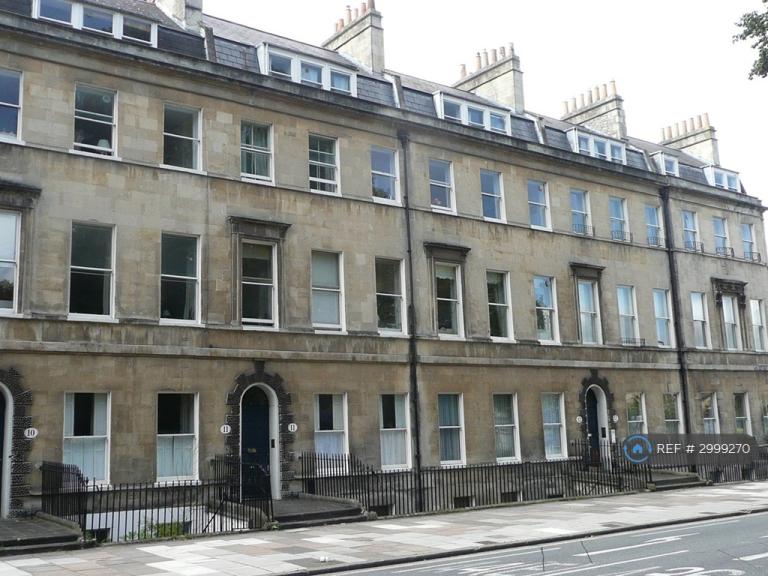 2 bedroom flat in Sydney Place, Bath, BA2 (2 bed) (#2999270)