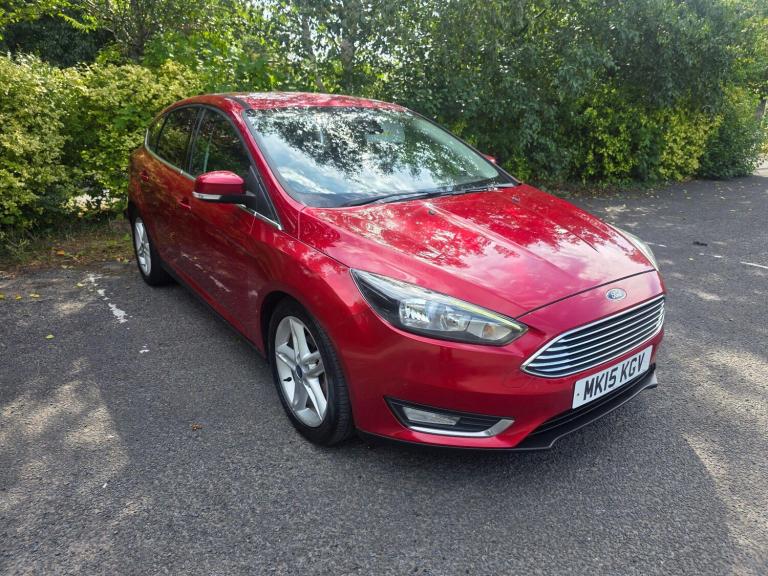 2015 Ford Focus 1.0T EcoBoost Titanium Euro 6 (s/s) 5dr HATCHBACK Petrol Manual