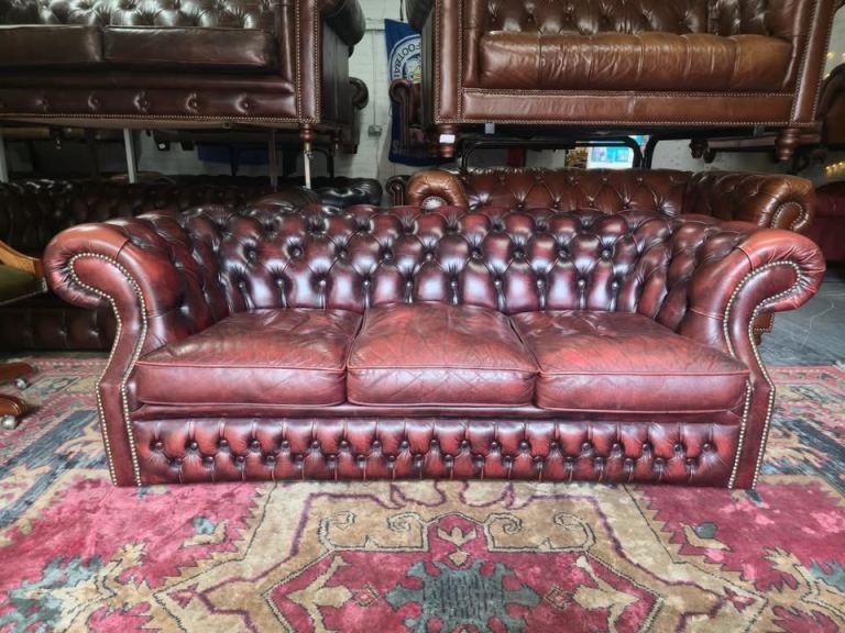 Oxblood Red Chesterfield 3 Seater Sofa 