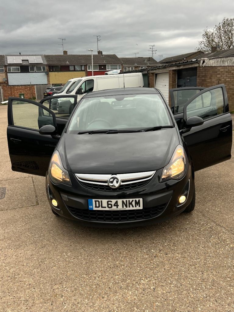 For sale Vauxhall corsa 1.2 petrol 2015 very cheaper 