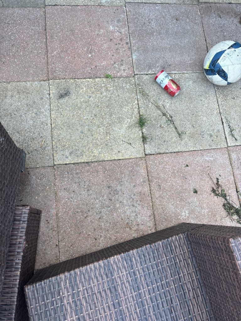 Mixed Colour Patio Paving Slabs - Red and Grey