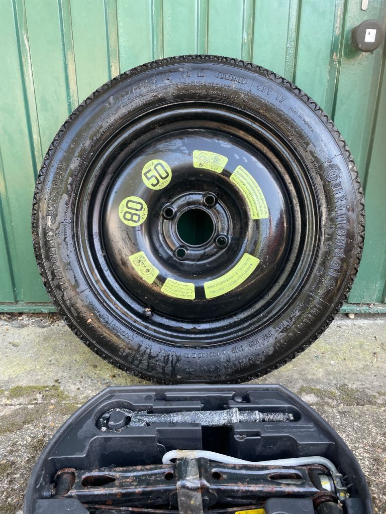 Citroen C5 Aircross 2021 wheel and accessories 