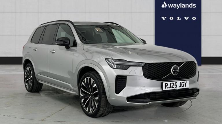 2025 Volvo XC90 Ultra, T8 AWD Plug-in hybrid, Electric/Petrol, Dark, 7 Seats Estate Petrol Parall...