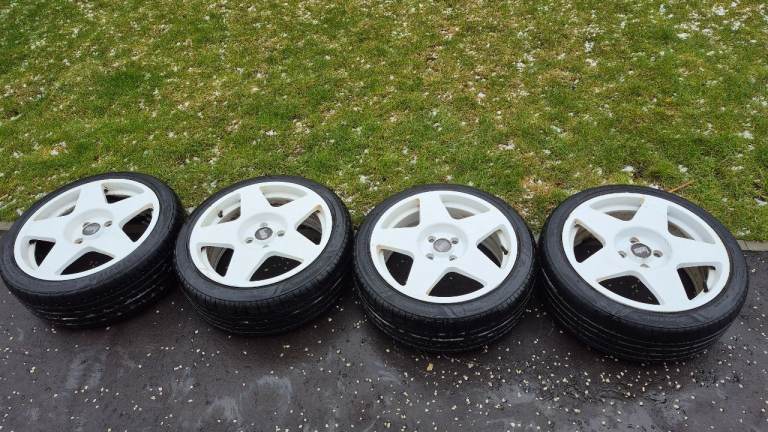 Bola B10 alloys 