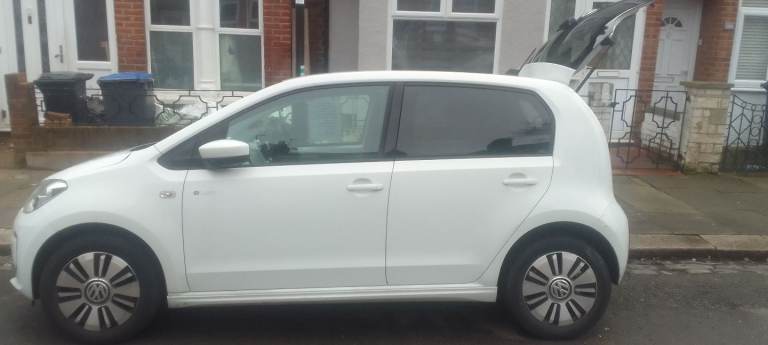 Volkswagen, UP, Hatchback, 2013, Other, 1 (cc), 5 doors