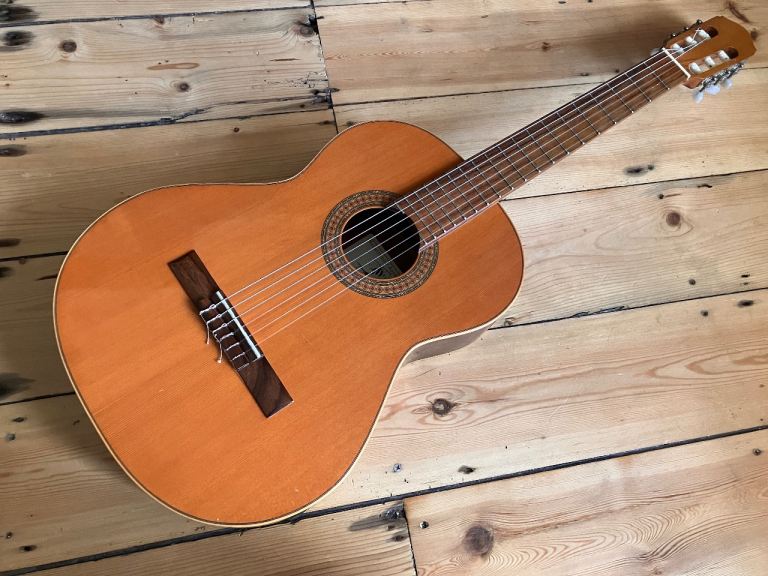 Raimundo Y Aparicio Model 112 Spanish Classical Guitar Made in Spain