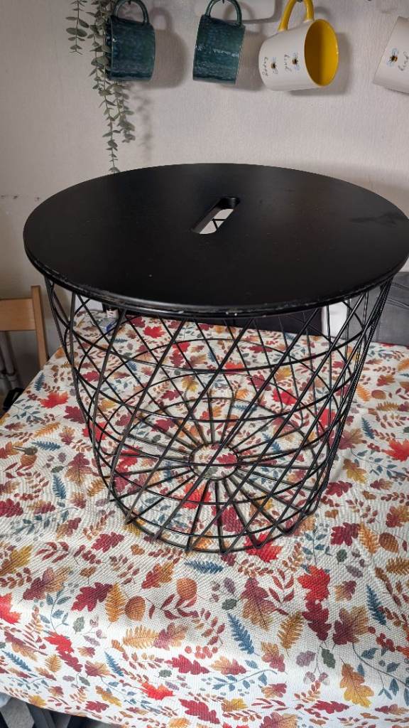 Black Metal Wire Coffee Table with Storage