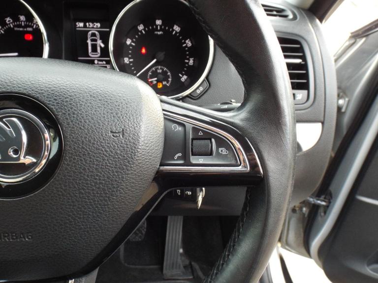  Skoda Yeti 2.0 TDI SE Outdoor 4WD Euro 5 5dr Diesel Manual