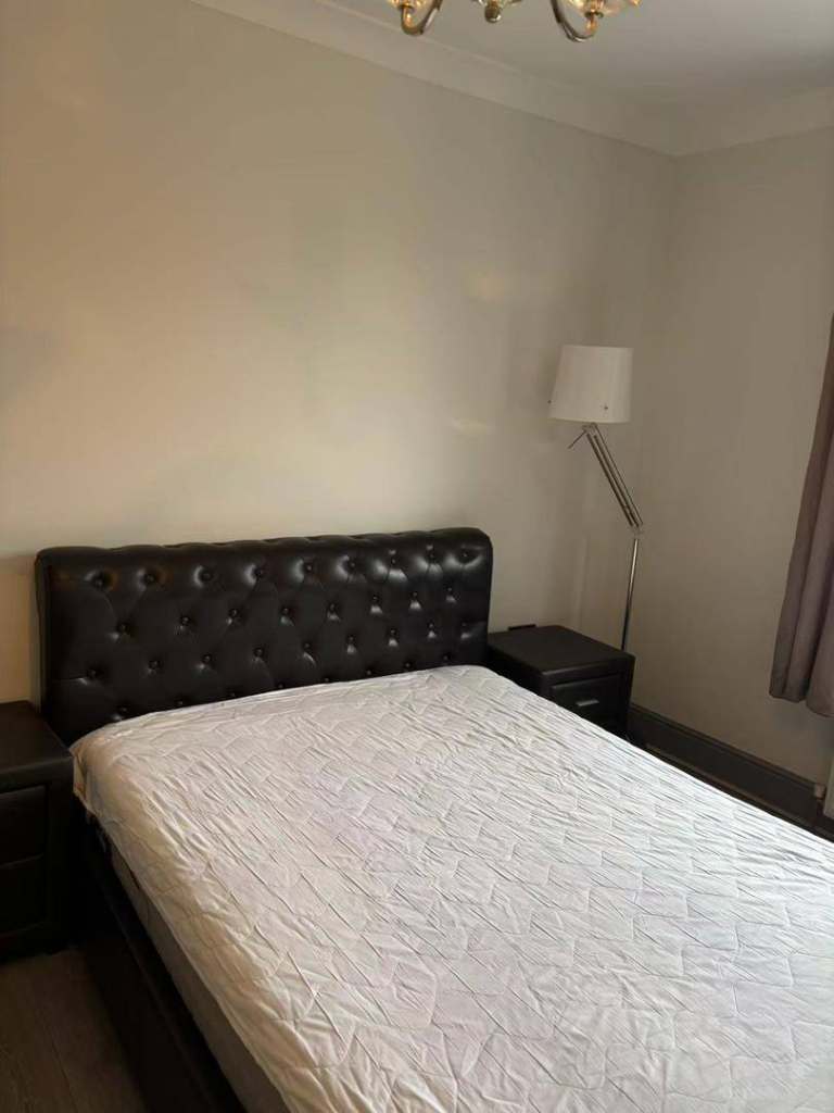 Room available all bill including in 4bed house SO16 3TN close to uni & portswood 