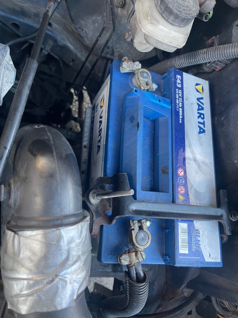 Car battery 12V Varta