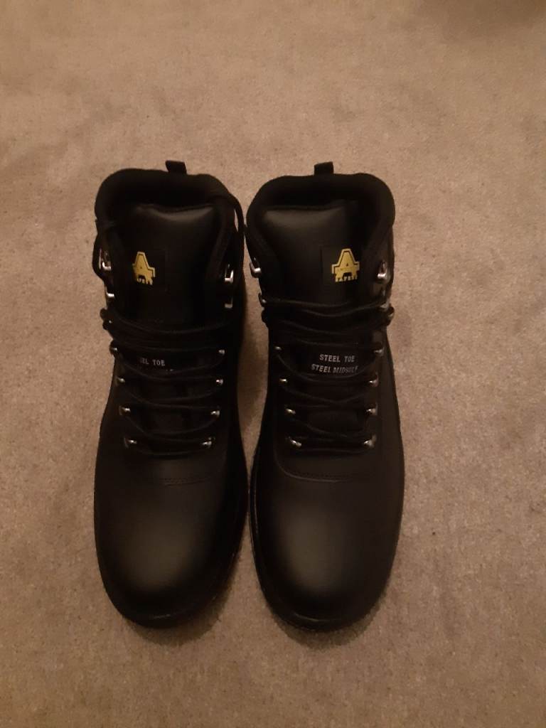 image for WORK BOOTS 