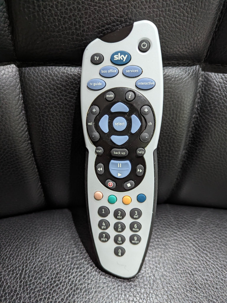 GENUINE SKY PLUS HD SKY+HD REMOTE CONTROL REV 10 UNIVERSAL SKY120 *WORKING*