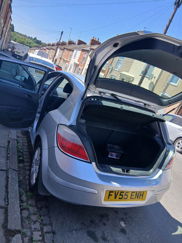 Vauxhall, ASTRA, Hatchback, 2006, Manual, 1598 (cc), 5 doors