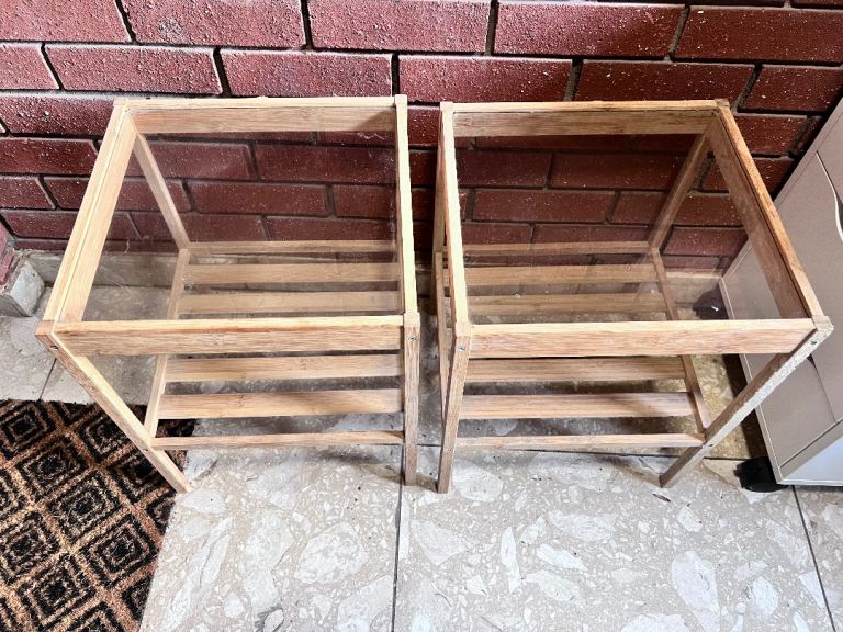 2 x Bedside cabinets