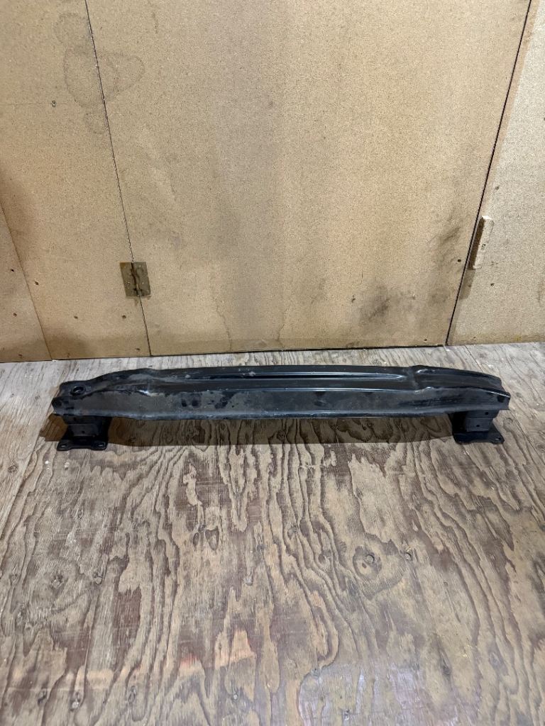 VW golf Rear Crash bar
