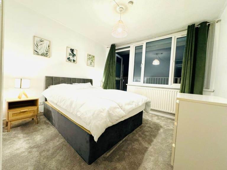 💙Lovely Room in a Shared Flat – SE16 🏠 Bermondsey💙Available now – message for details!