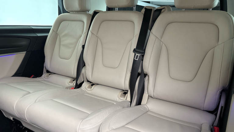 2025 Mercedes-Benz V-Class 2.0 V220d Premium MPV 5dr Diesel G-Tronic+ Euro 6 (s/s) (8 Seat, Extra...